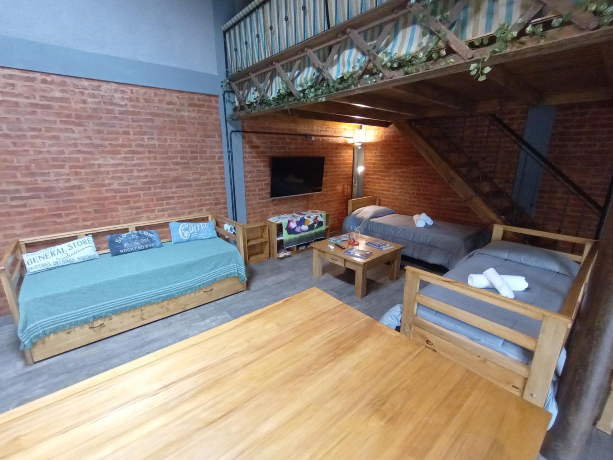 Luis GuillonEscala Ezeiza Loft Con Desayunoアパートメント エクステリア 写真